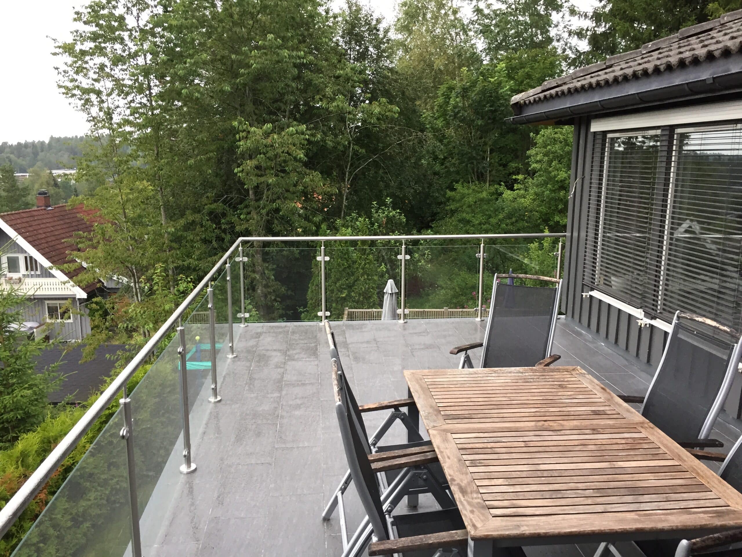 Glasgelænder til altan eller balkon